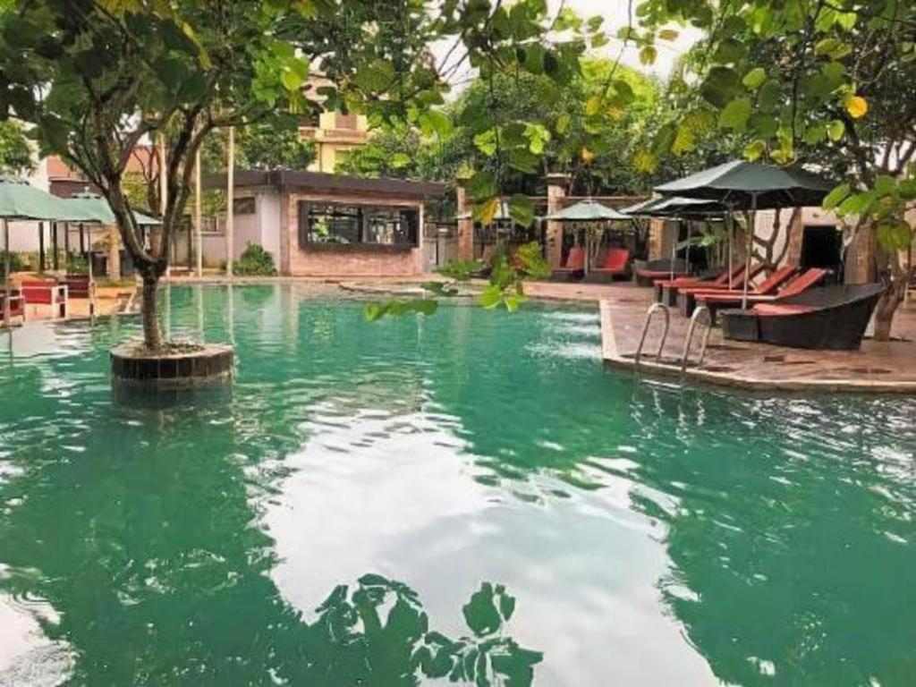Yeak Loam Hotel Banlung Kültér fotó