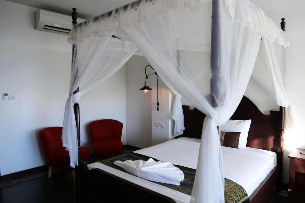 Yeak Loam Hotel Banlung Kültér fotó