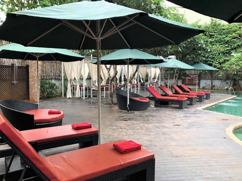 Yeak Loam Hotel Banlung Kültér fotó