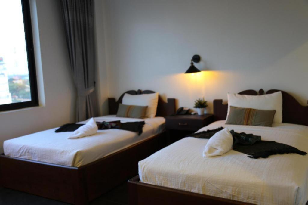 Yeak Loam Hotel Banlung Kültér fotó