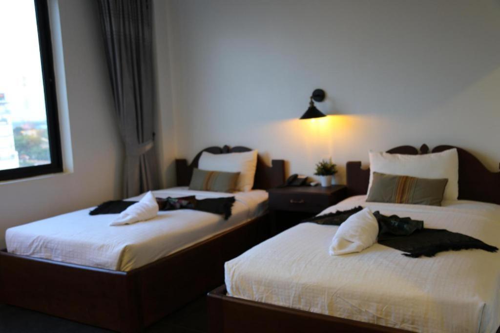 Yeak Loam Hotel Banlung Kültér fotó