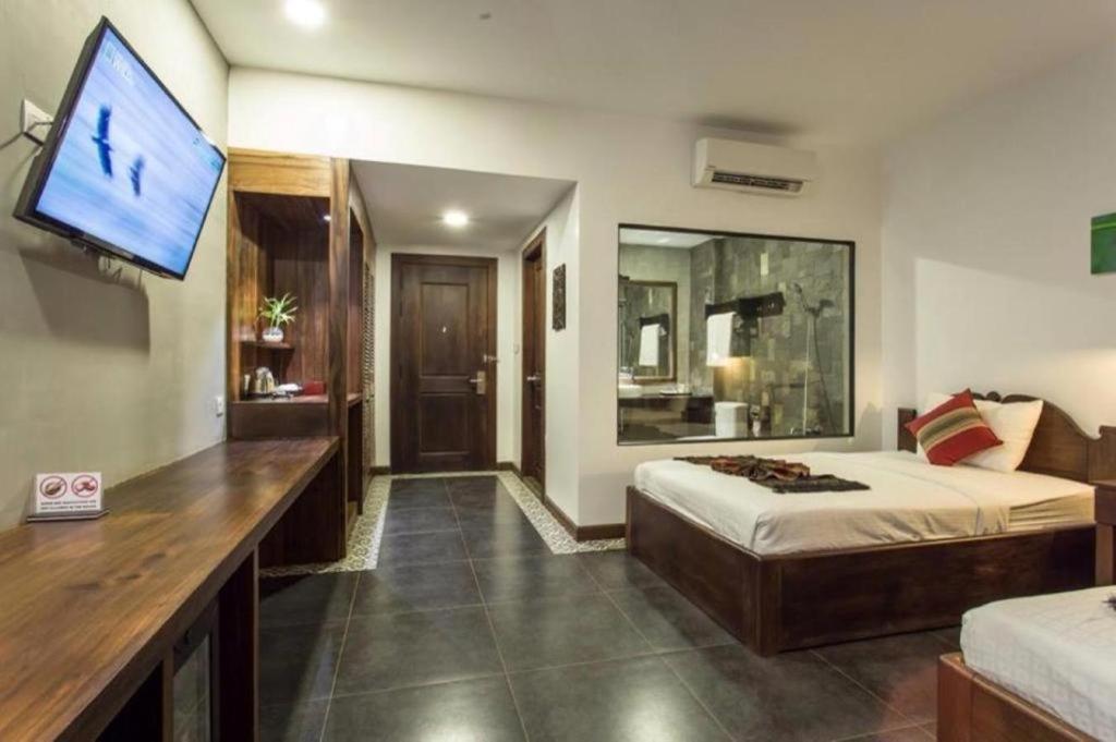 Yeak Loam Hotel Banlung Kültér fotó